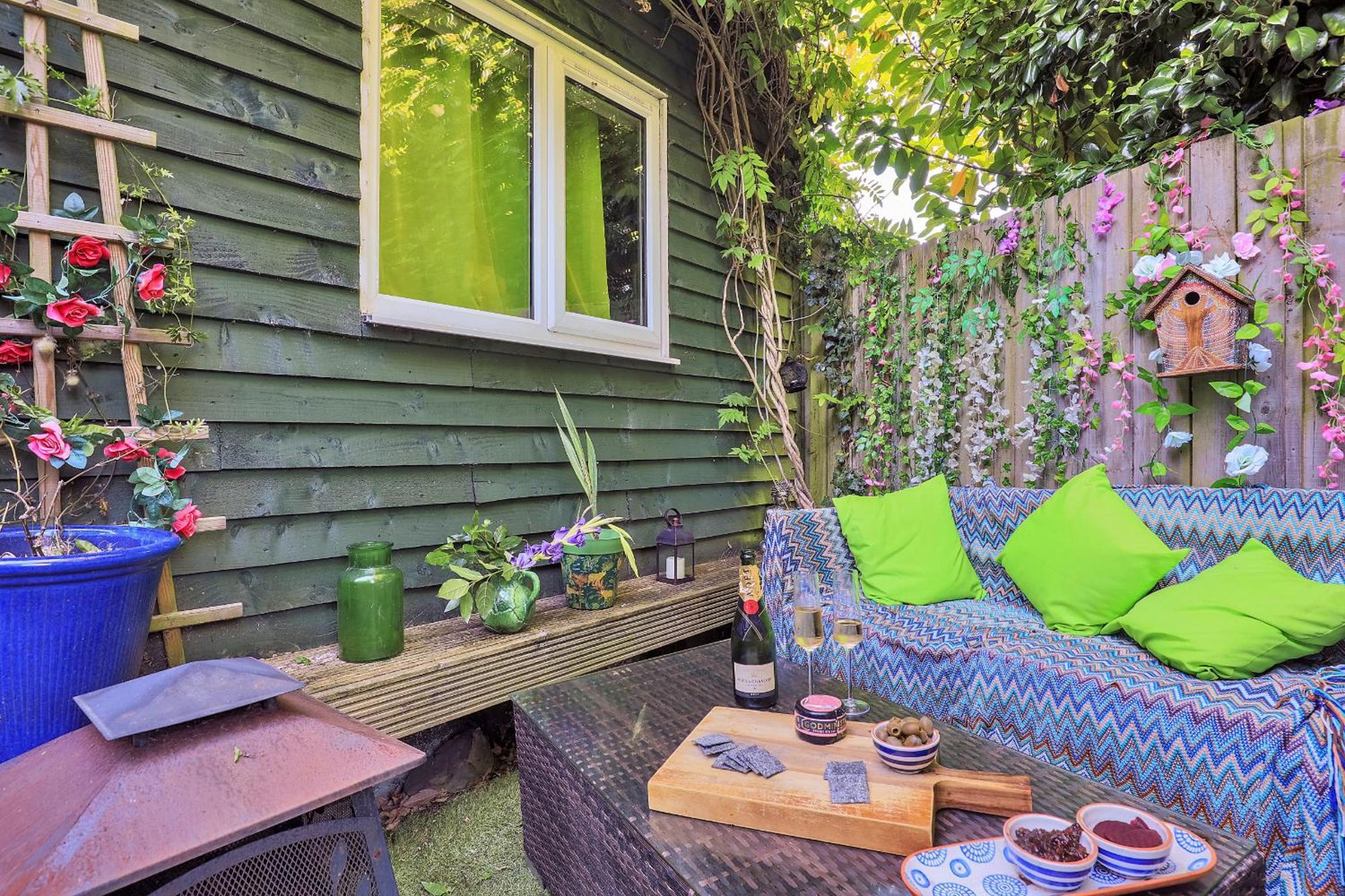 Finest Retreats - Bracken Villa Dormansland Exterior photo